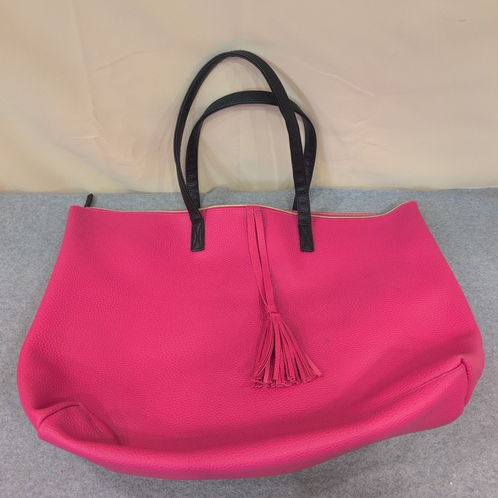 Pink Pebbled Faux Leather Large Tote Bag Black Straps Tassel Zip Top Carryall